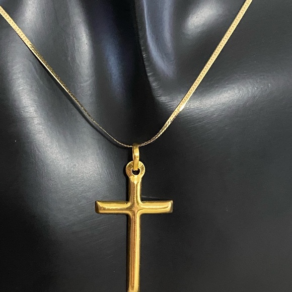 22K Gold Cross Pendant Only - Picture 2 of 5